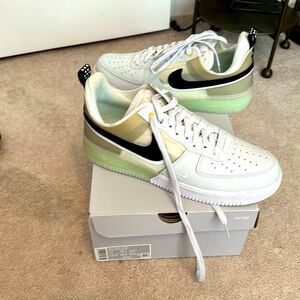 NWT Men’s Nike Air Force one react size 11